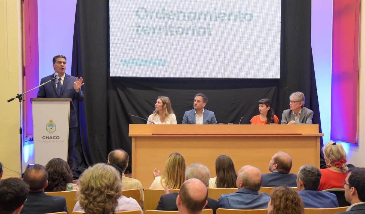 715dc08b-6d3c-48ba-a0c6-ddb76619826e