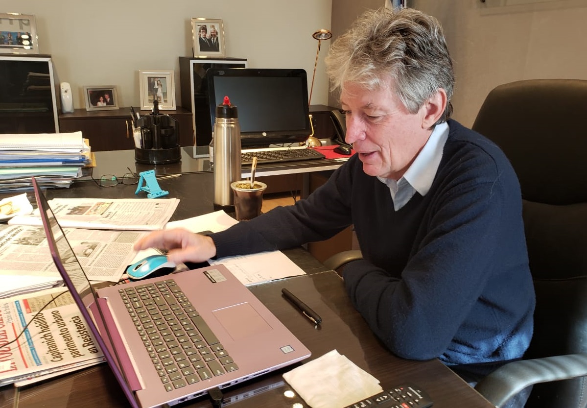 764860eb-2e17-476d-8c05-31a9d07437ad