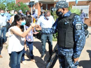 ENTREGA MOTOS POLICIAL