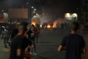 609d94c2163db300921870