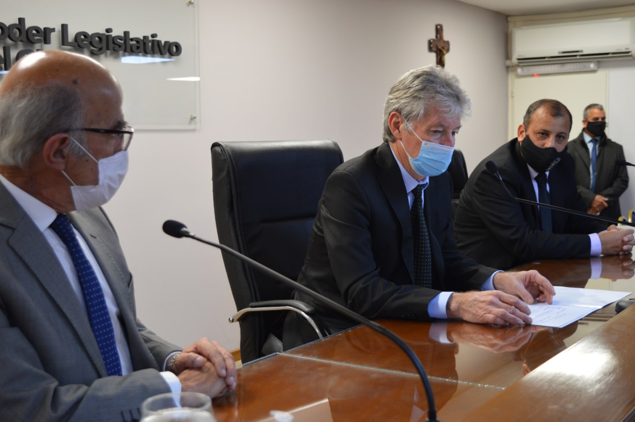 bf484bfc-c7e4-40fc-82b9-50a205b93ac6