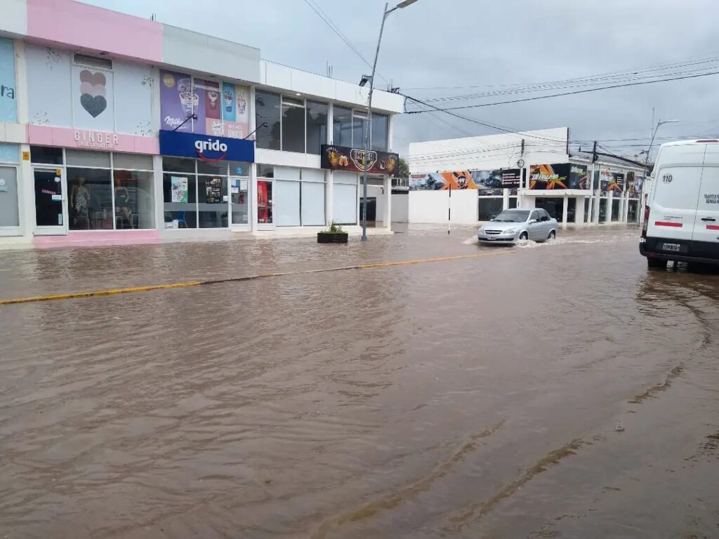 Importantes lluvias en el centro y sudoeste del Chaco con