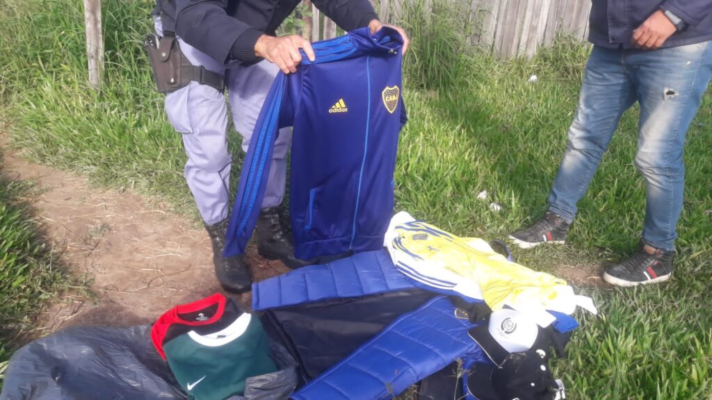 b38dfe7e-daaf-4a3d-bb38-a3c5c06d419d