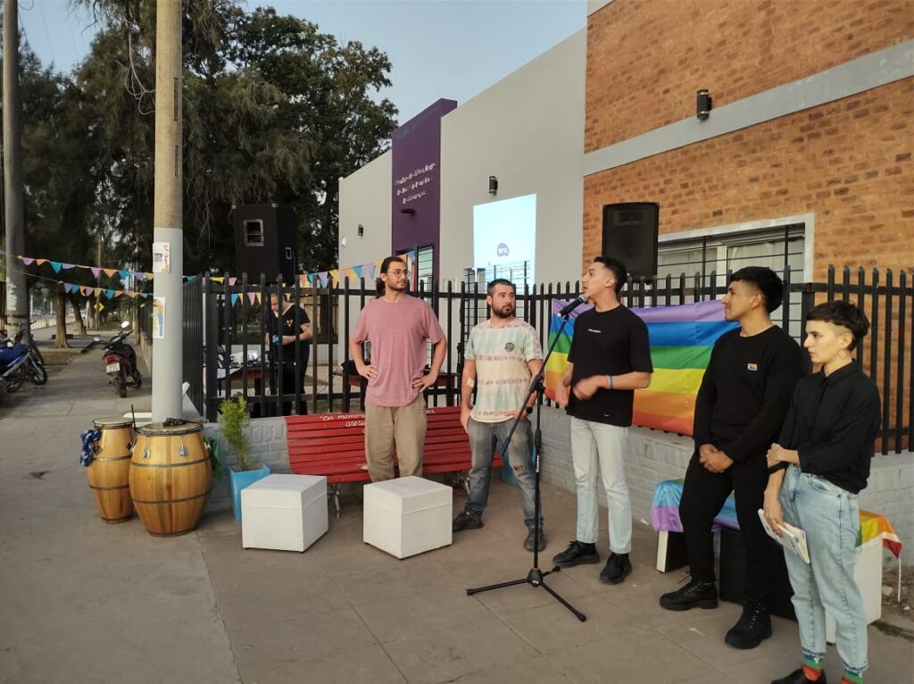 54c695ee-17e8-466f-8cea-701d75b69f84