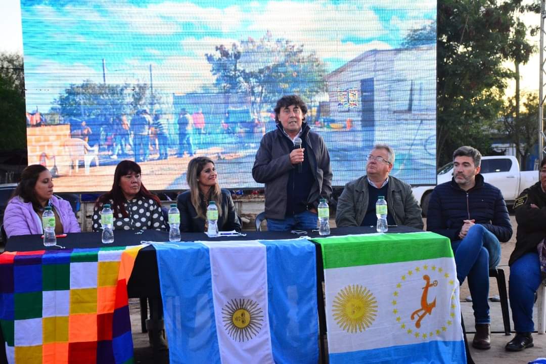 705c1d0e-d828-434d-a71c-7c4a547b2fda