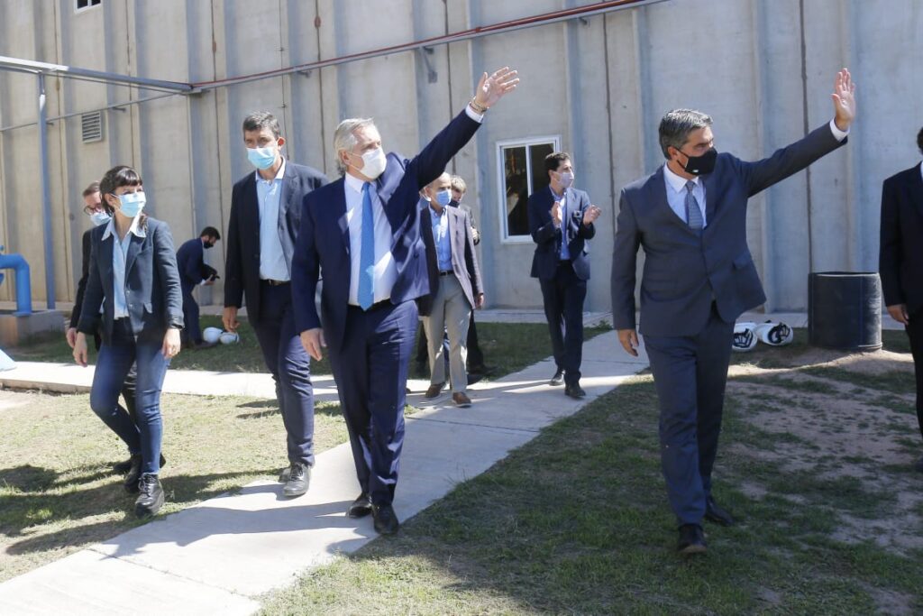 efd747ab-e768-418b-a170-f43dc5f22377