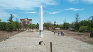 f8d28738-a71d-40f3-ac51-f7326b5aa275