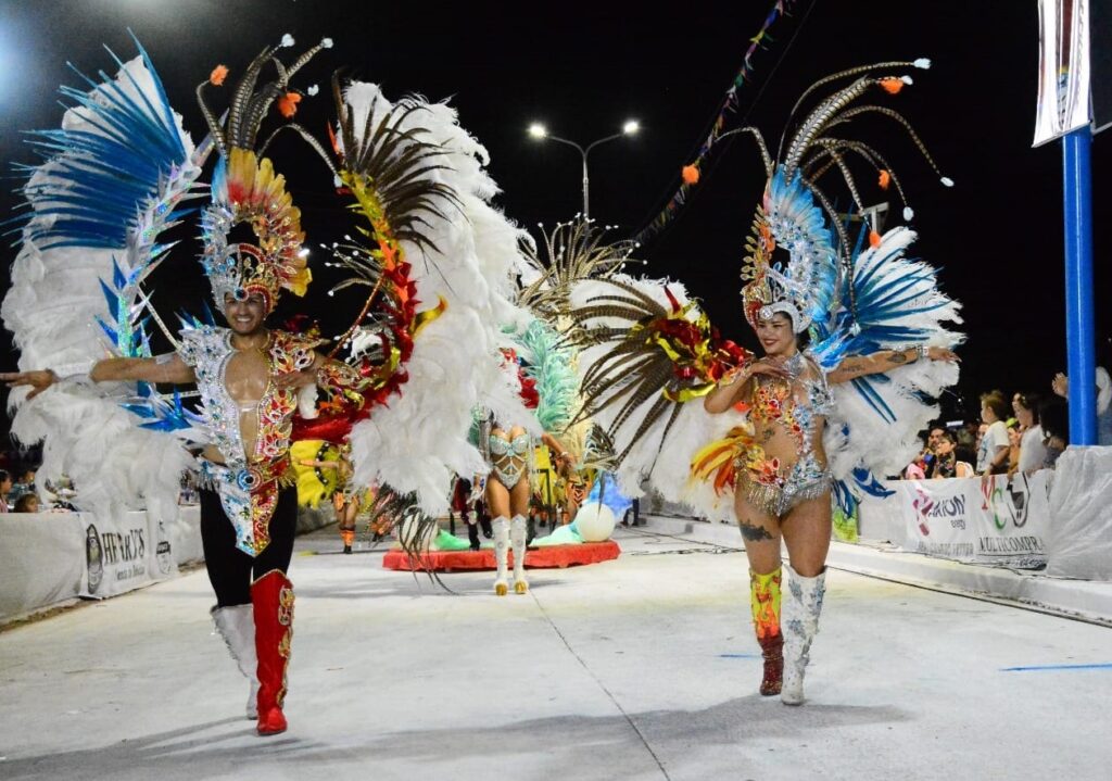 331308585_770954491038781_1891195555289993075_n