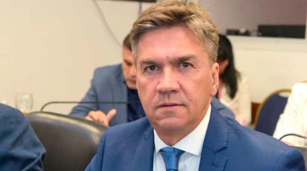 1144x638_leandro-zdero-452226-100437