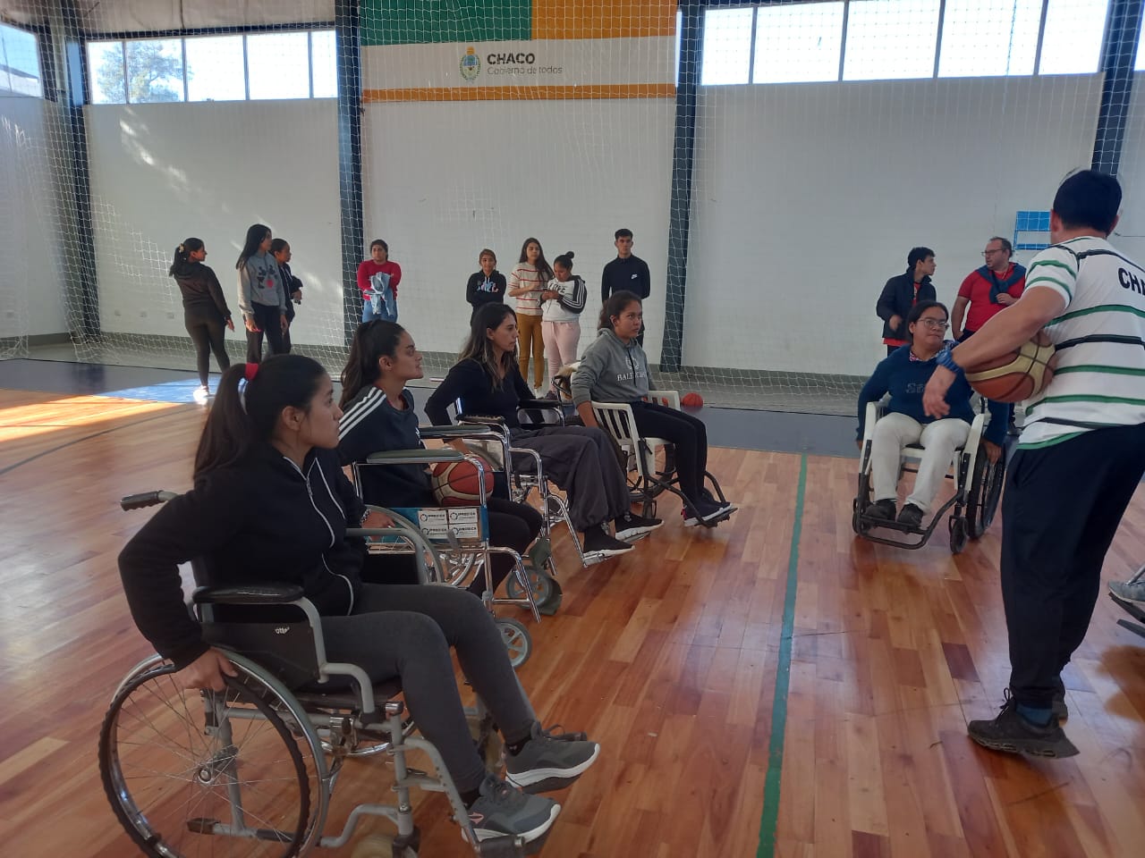 2bdcf899-de67-4d64-9d92-e33bf30dbe16