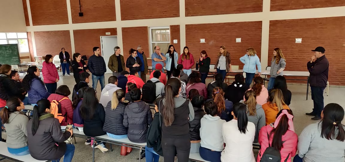 630baeb9-bd47-46da-83a8-ae6a01796df9