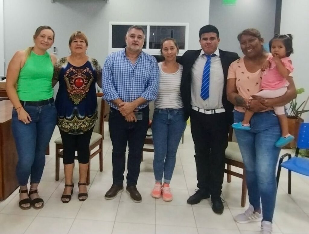 34401005-2a6e-4b42-914b-9fe34ebf9861