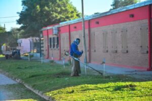 8b3579ed-9eca-43c8-8fdf-44318ec92ecb