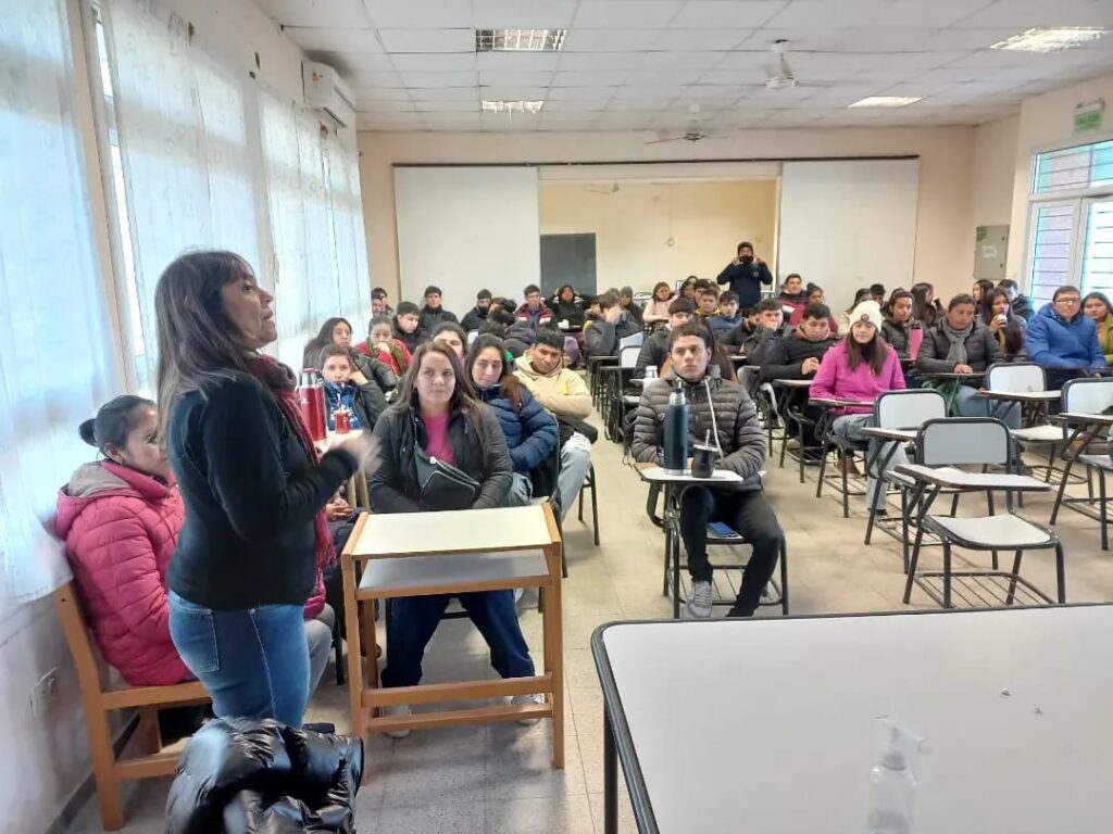 6059664c-8be9-42e6-814b-13a543f6c5fd