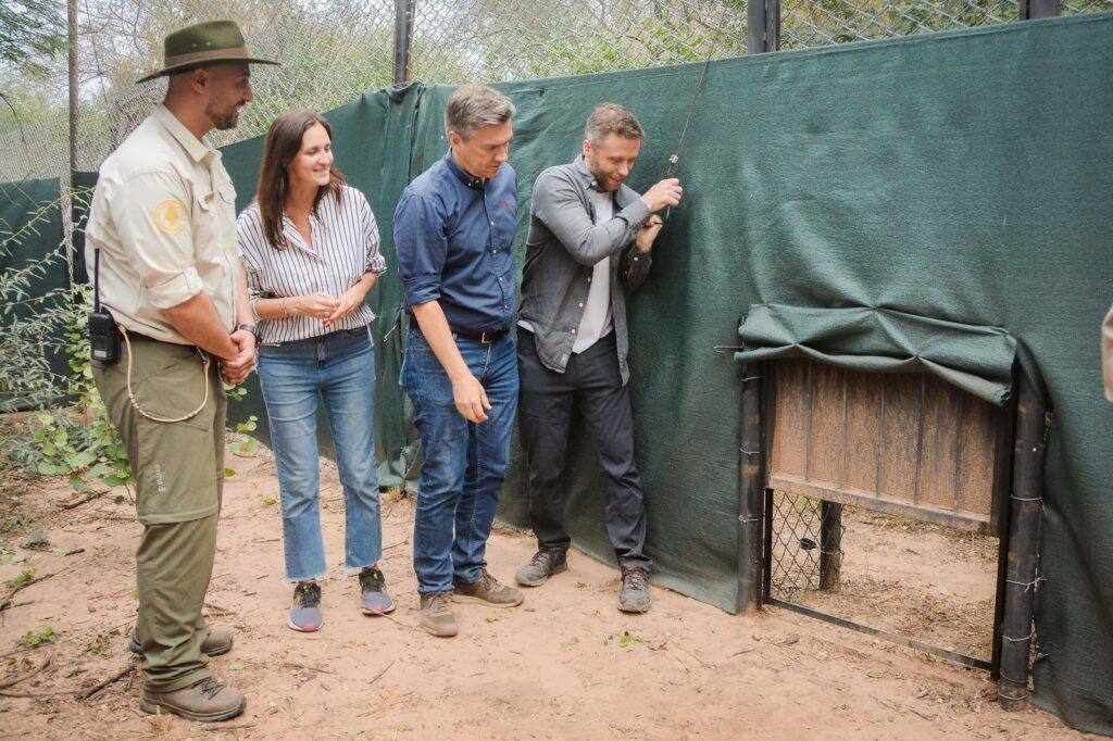 4b640769-ac8a-4b30-b9ab-716fc0638835