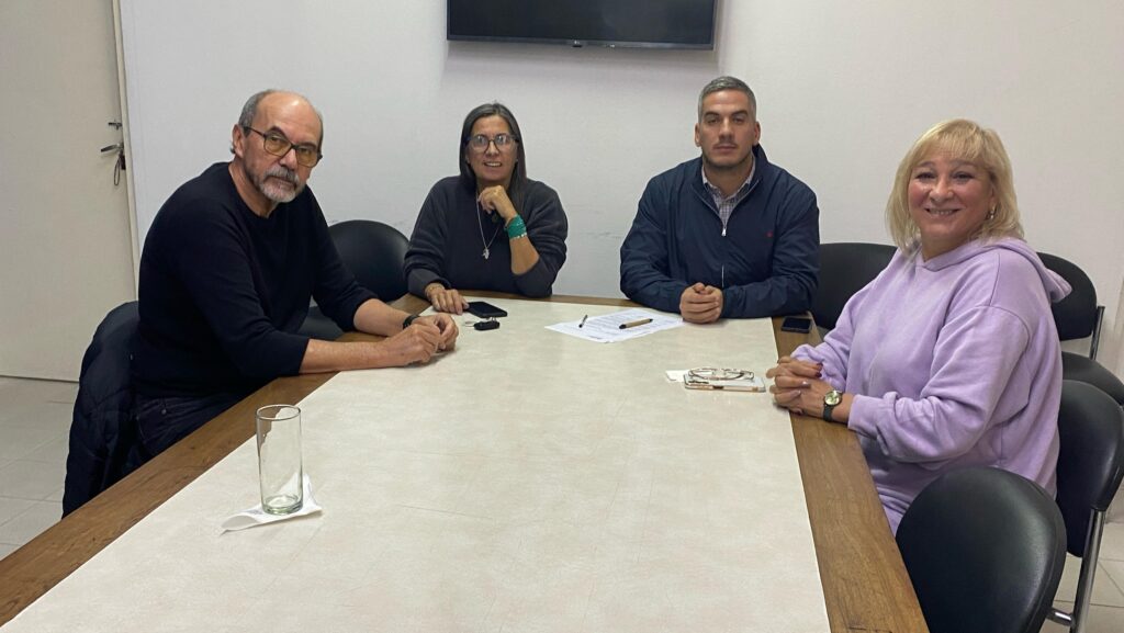 9f40e8db-e2a3-4414-9871-ce52605a9fa8