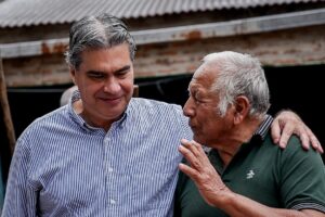 1ff5ecfb-11d4-443c-b8e5-cf54c8e7f3e0