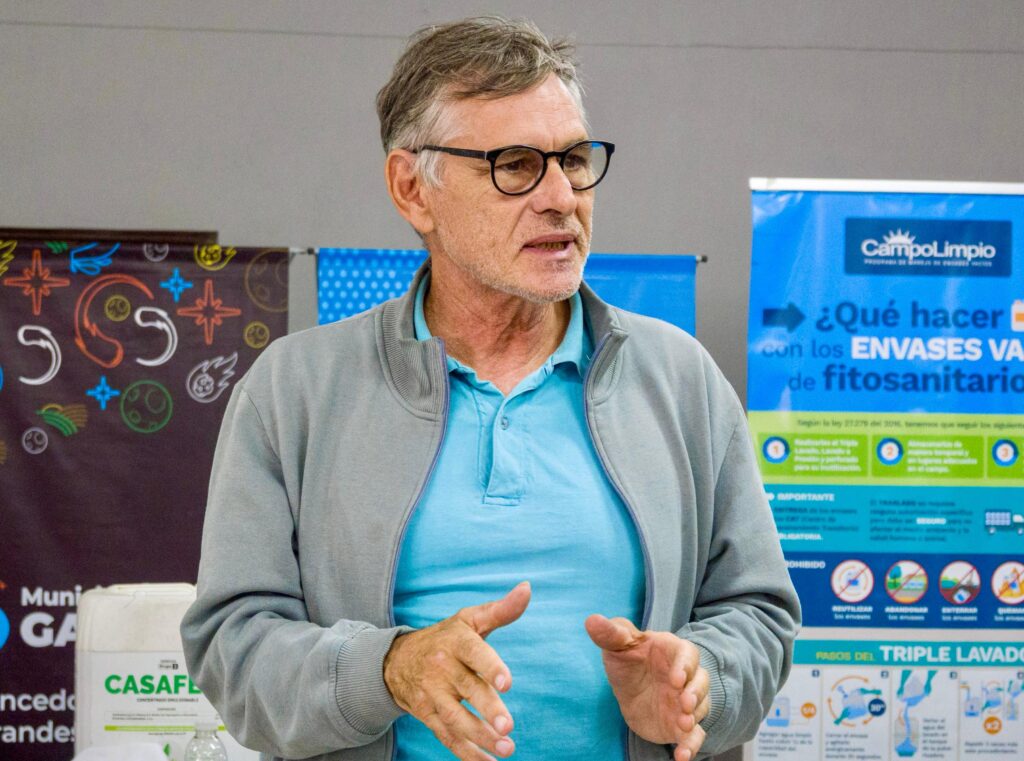 7f582dc3-49aa-432d-82f0-a58c6aefb67e