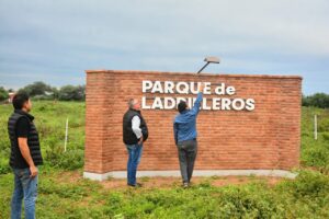 e699ce52-3cf8-4a9d-90a7-c077b8805d87