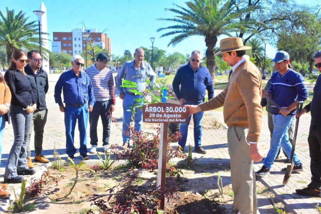 c6dc07ea-c068-4b9f-b6dd-1724c54f95bf