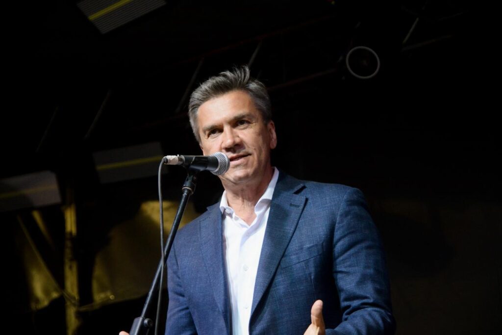 52a35d6a-8ec6-489a-bbbe-e80a6d0ca0cf