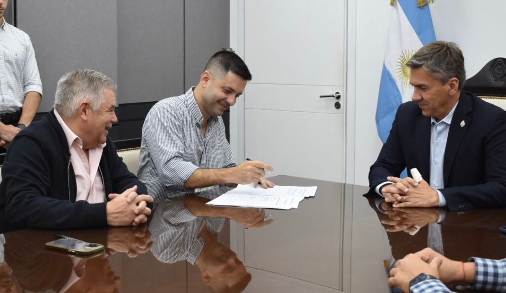 Imagen de WhatsApp 2025-10-20 a las 18.18.44_3069f972