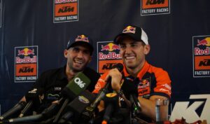 CWoyioGnl_1290x760__1