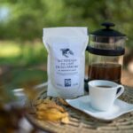 El café de algarroba, un nuevo sabor para los turistas