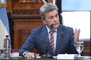 f953f486-6f59-4ea7-b7ca-b4690390a9d3