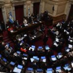 El Gobierno logró aprobar la reforma laboral en el Senado y la sanción de la ley queda en manos de Diputados