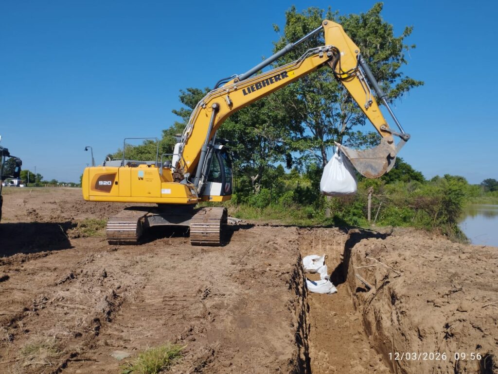 42fc6001-a8cb-4676-9ba7-f9e16cfe2909