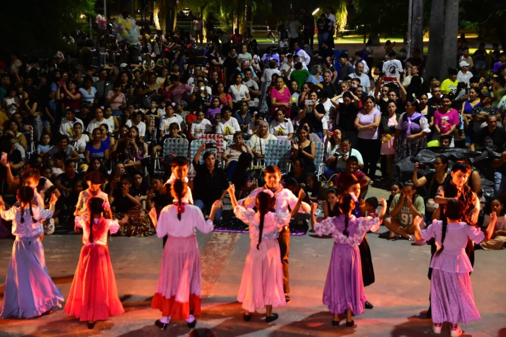 498f6c4e-b06d-438b-ac38-7336d5156995