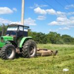 Servicios Públicos realiza acondicionamiento y limpieza de banquinas en Zaparinqui