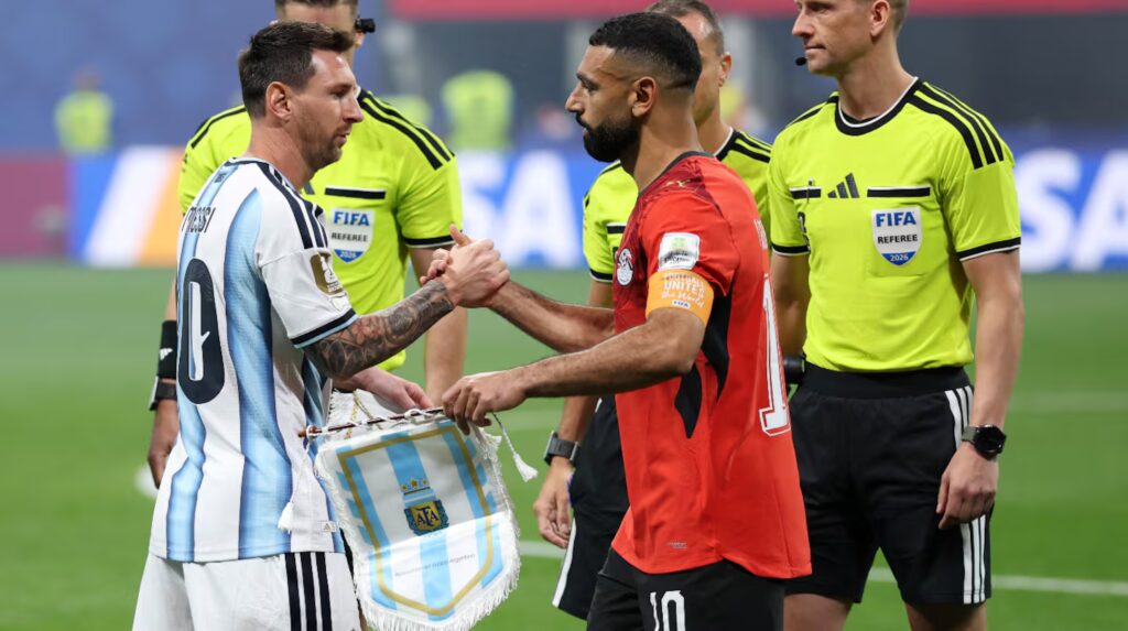 el-mensaje-de-mohamed-salah-para-lionel-messi-tras-la-derrota-de-egipto-ante-la-seleccion-argentina-foto-reuters-Y4ESXAOXNZAZDBSPC6OUA6WCPQ