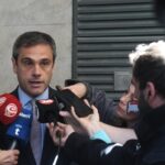 Denuncian que Milei se guarda USD 10 mil millones de uso discrecional para someter a las provincias