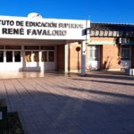Docentes terciarios de Castelli advierten sobre el inminente cierre de carreras y la pérdida de derechos laborales