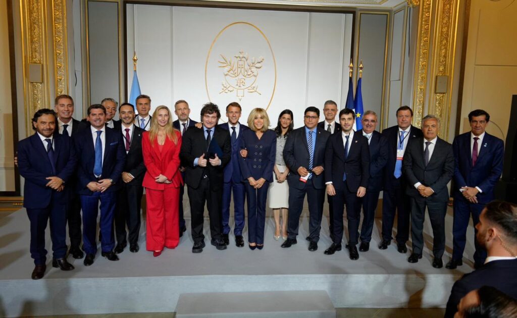 da6700b3-2444-45bc-aefd-0498ace9b3e2